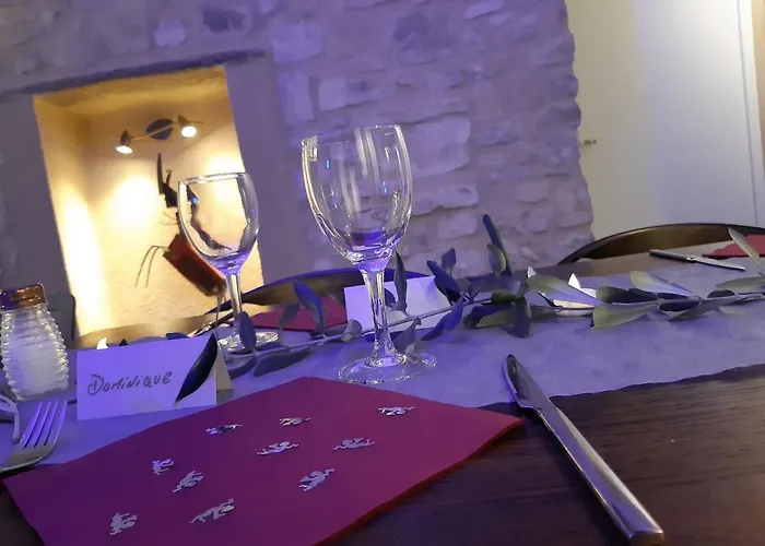 Gites La Tour Le Mas De Crieulon
